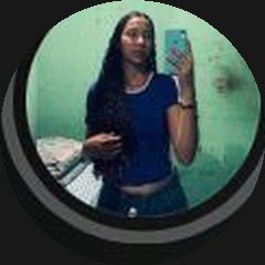 Nicolly L.
